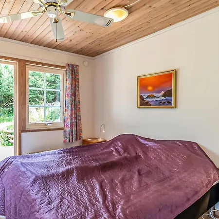 3 Bedroom Awesome In Fårevejle