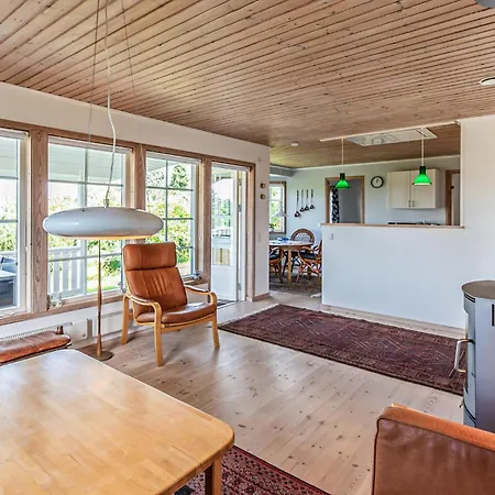 Three-Bedroom Holiday Home In Farevejle Сasa de vacaciones
