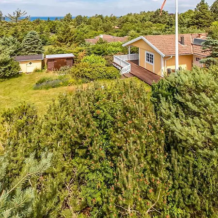 Three-Bedroom Holiday Home In Farevejle Сasa de vacaciones